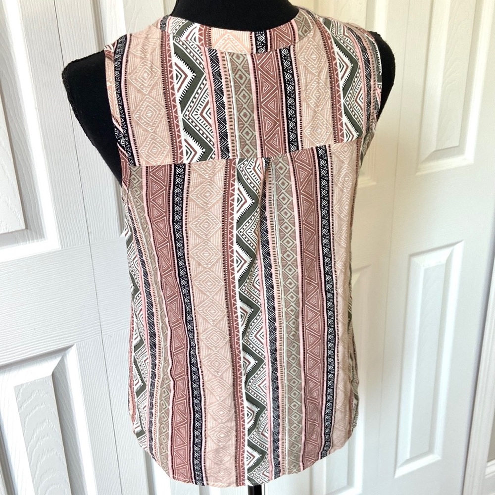 THML Embroidered Tribal Tank - Picture 5 of 11
